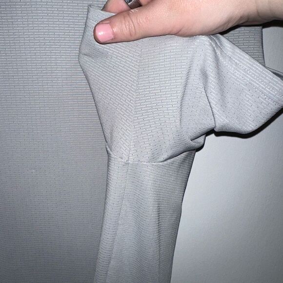 Gymshark Men’s Lightweight Light Gray Short Sleeve XL STAIN REPAIRED - Picture 5 of 12